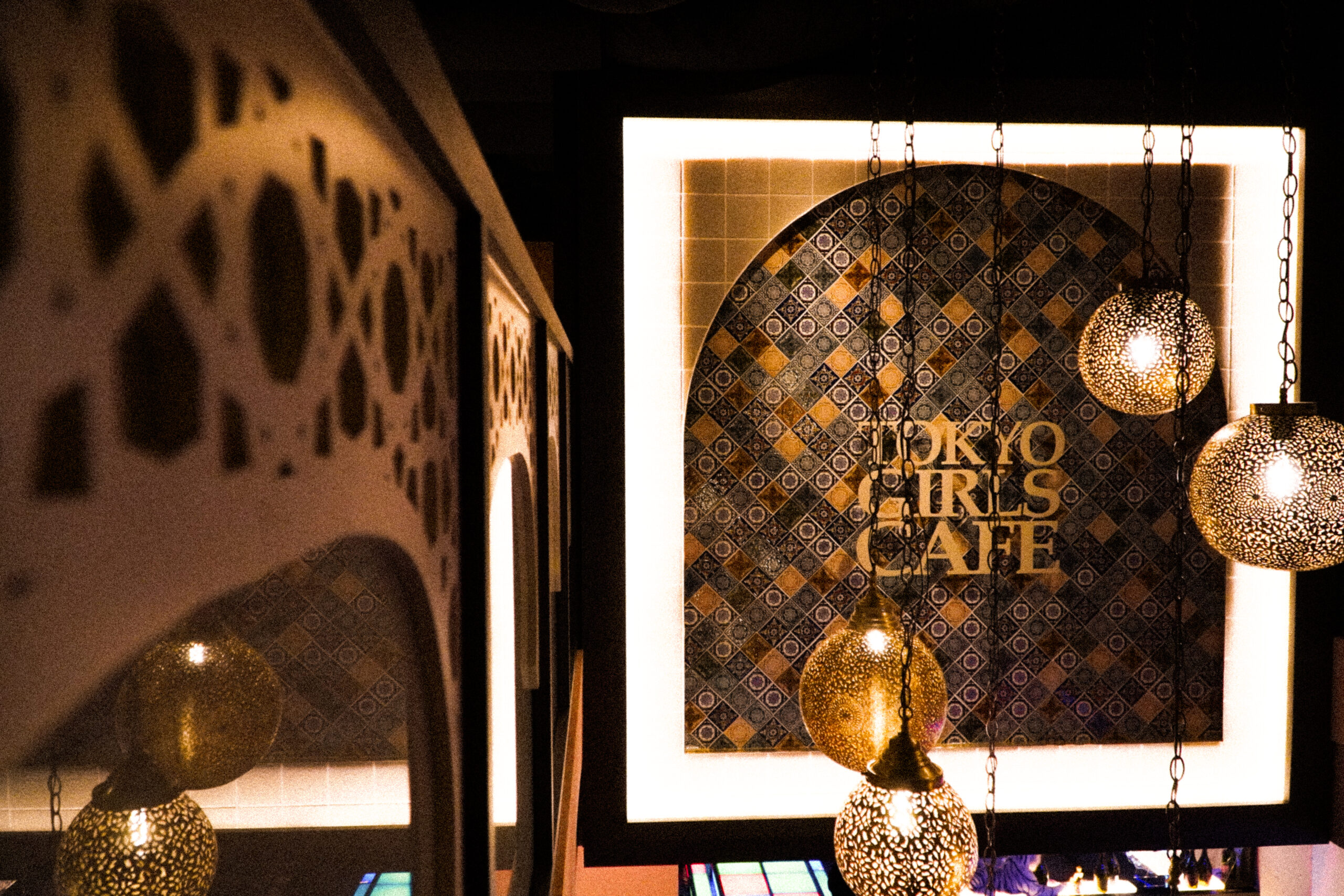 TOKYO GIRLS CAFE
